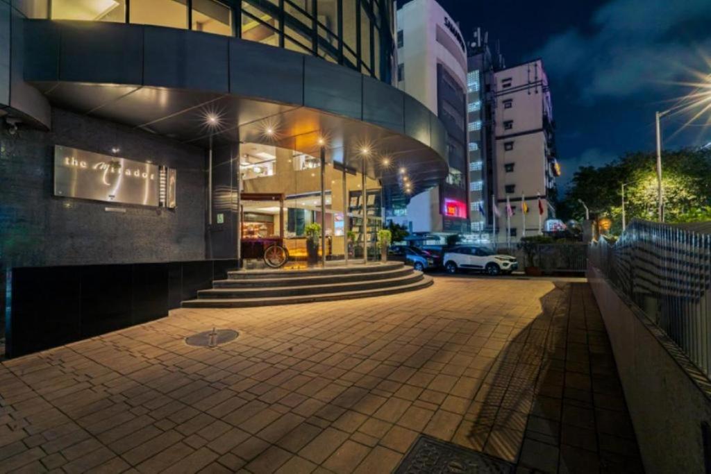 ทัศนียภาพภายนอกโรงแรม