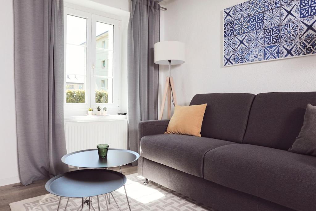Bright & Modern 1-Bed Apt- Next to Public Transport RN18-2 - 3