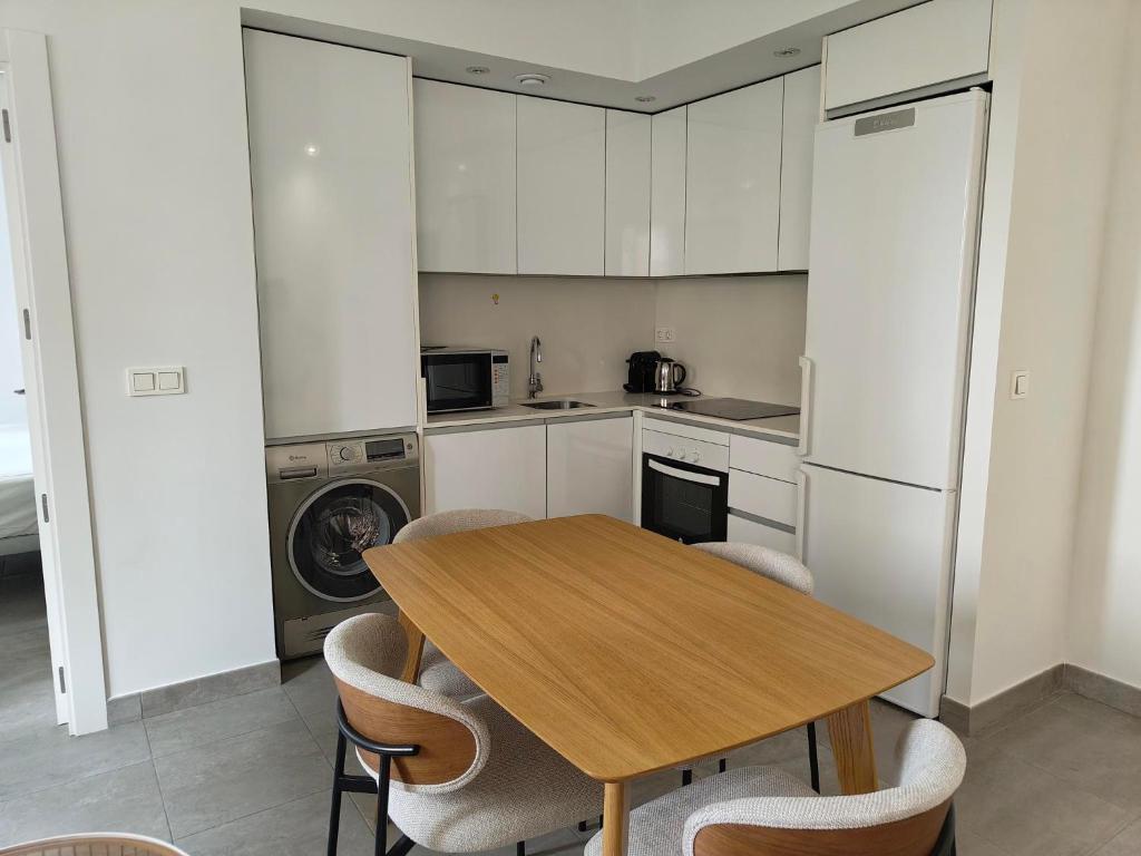Apartamentos Abedules 3 - 4
