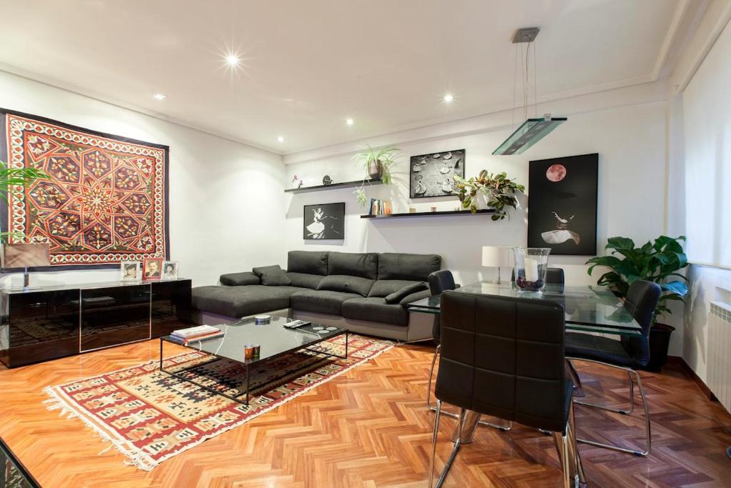 Luxury apartment in the center - 1
