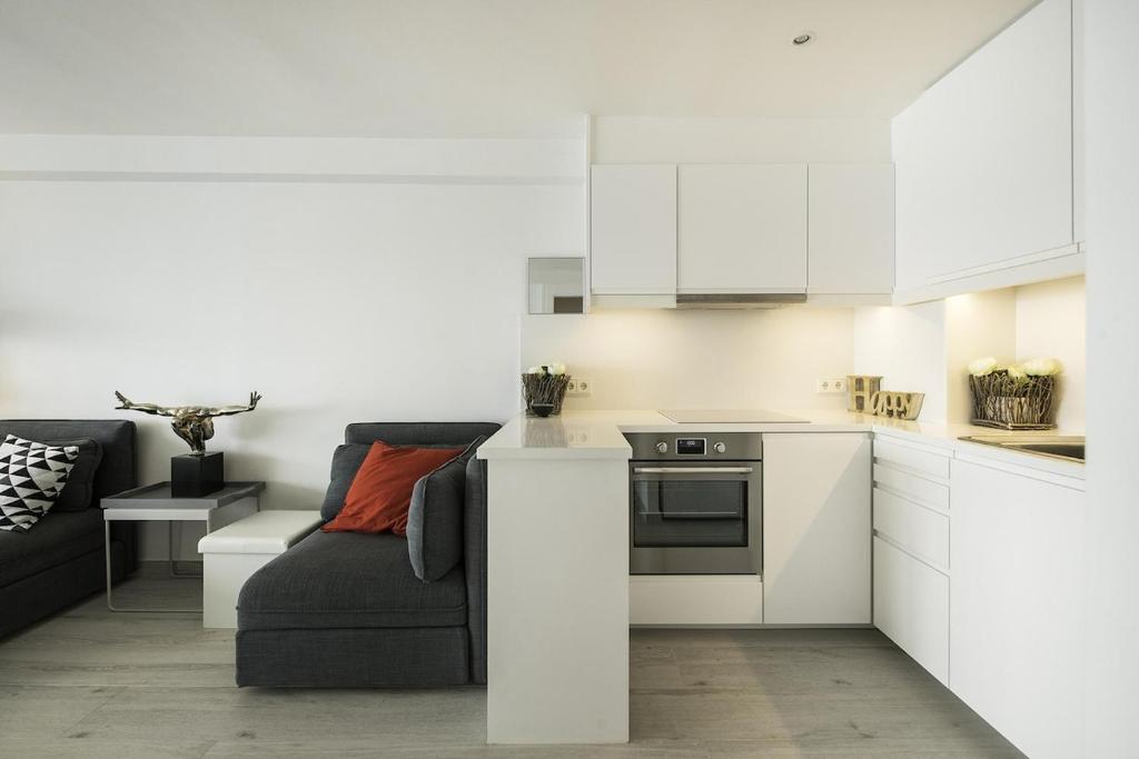 Elegante apartamento con vistas frontales al mar en Platja d'aro - 2