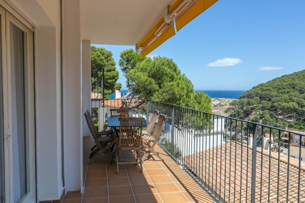 2 bedroom apartment with sea views terrace 2 minutes walking to Sa Tuna in Begur H44 - 5
