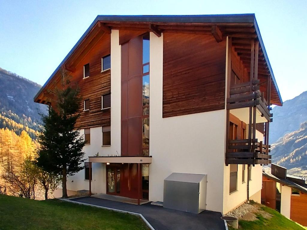 Schwarzhorn 3- komplett renoviert, tolle Aussicht! - 2