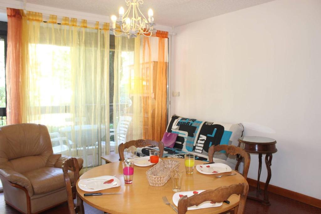 Appartement T2 avec terrasse et parking à 400 m du Port - 4RS207 - 3