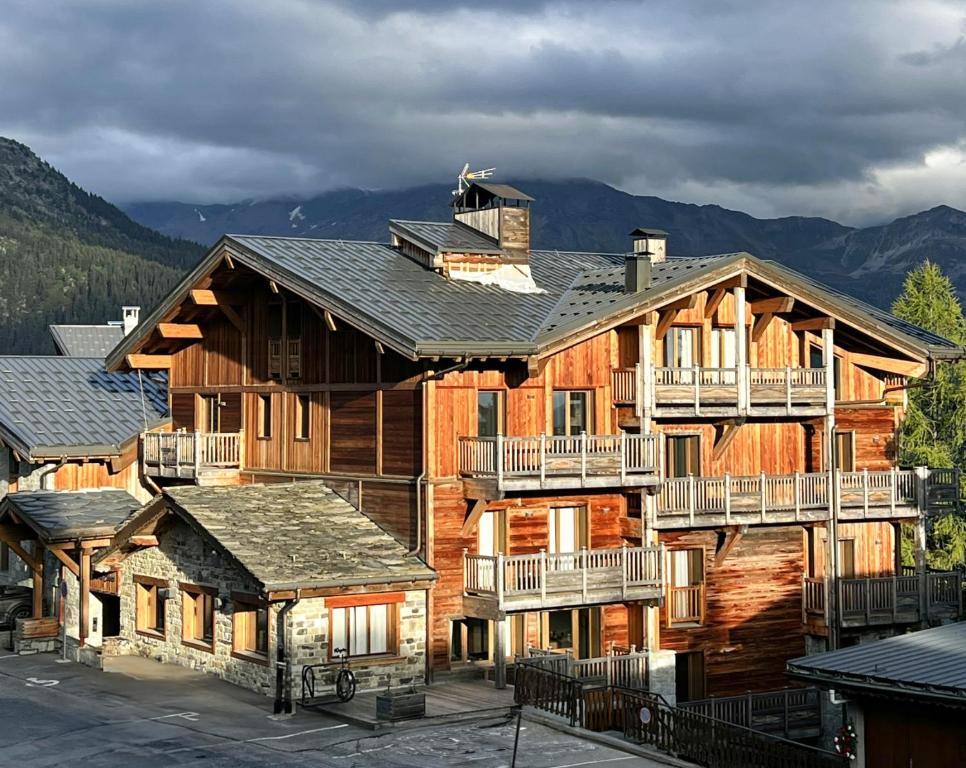 Design Flat With Panoramic Views In La Rosière - 3
