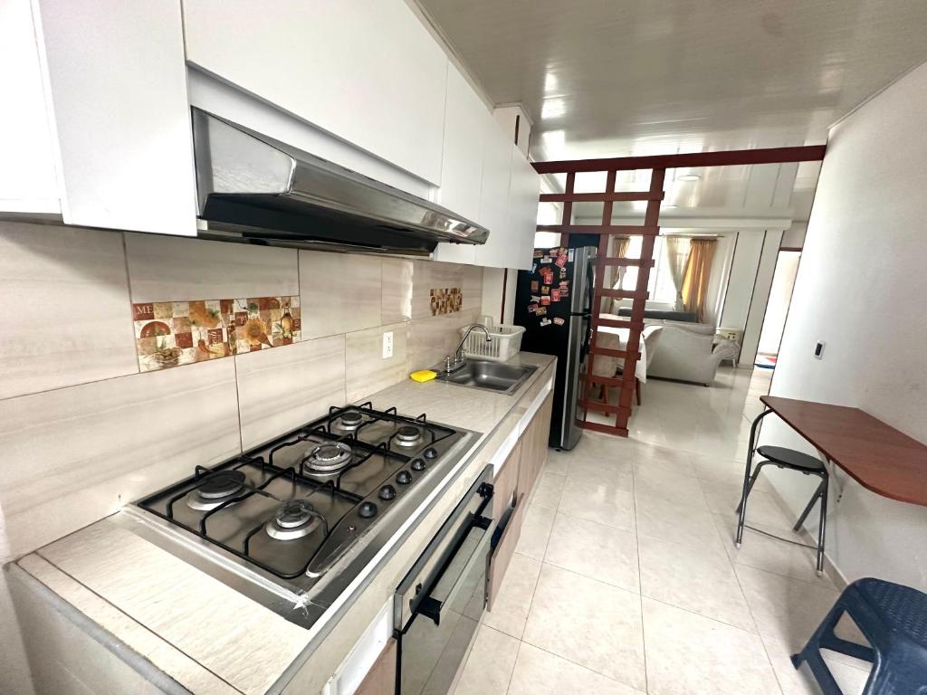 Apartamento amoblado - 4