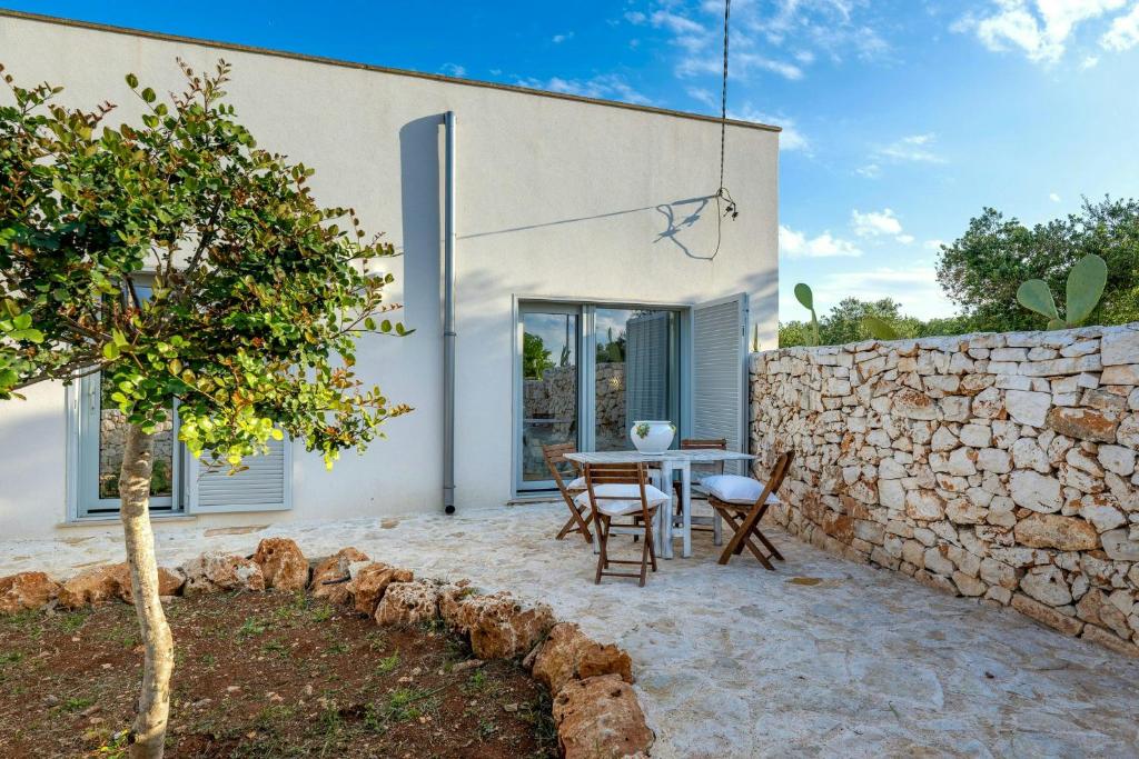 Stone Farmhouse Among Olive Trees Near Ostuni - 3