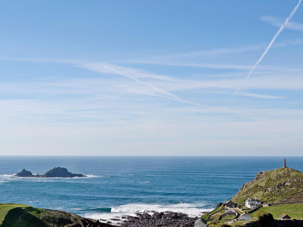 Porth Nanven Barn photo 4
