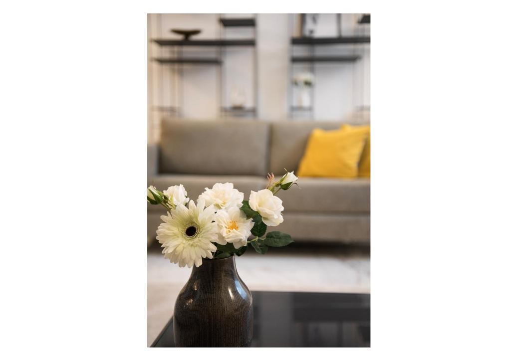 Luxury Milan Apartment - Penthouse in Historic City Center - 4