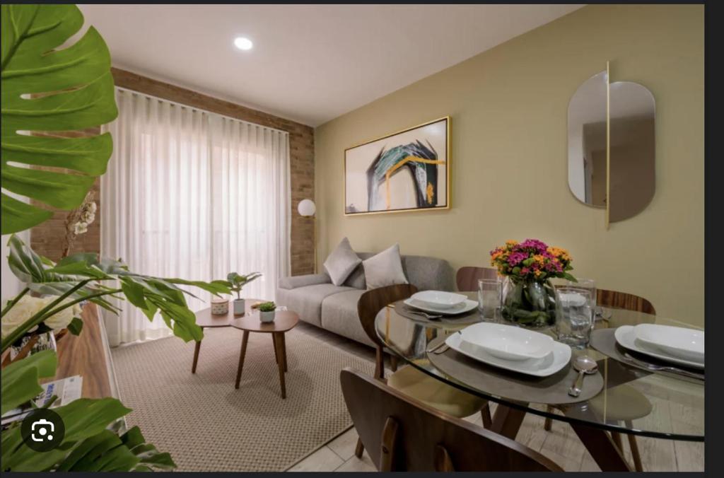 Jess House - 3