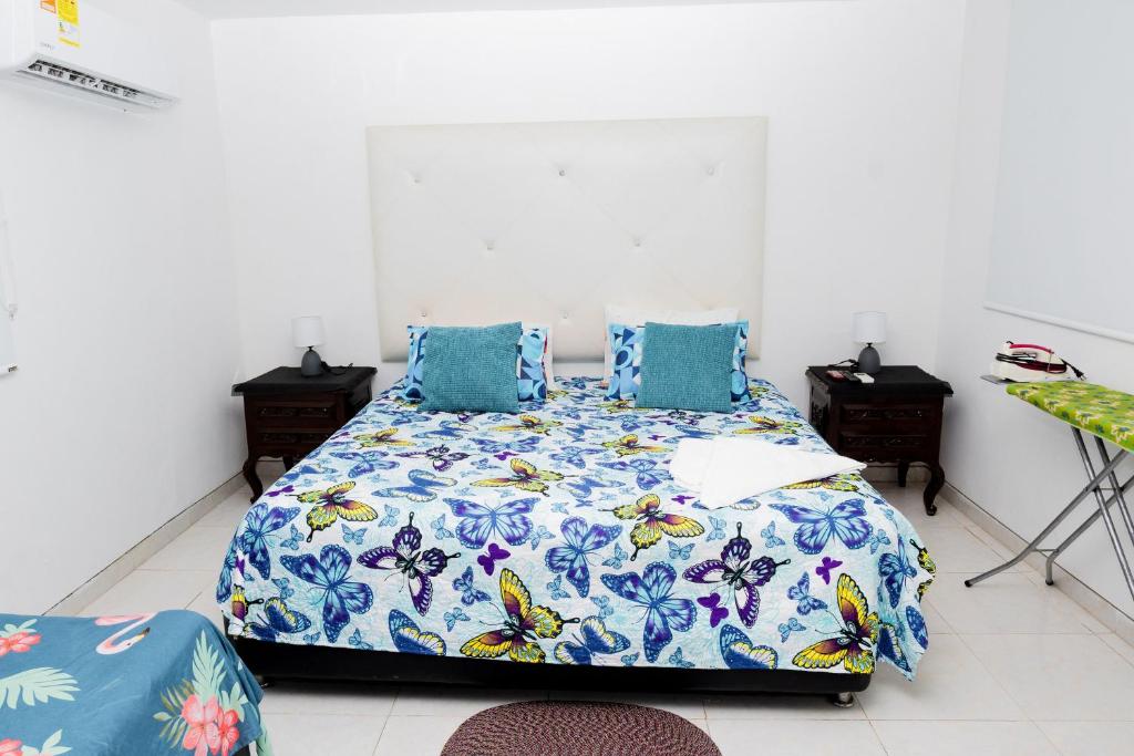 Departamento Bocagrande cerca a playas - 4