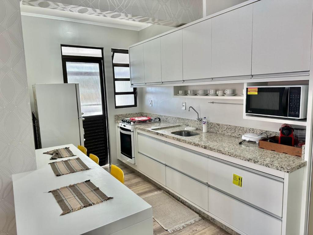 Apartamento Condominio Maria Isabel