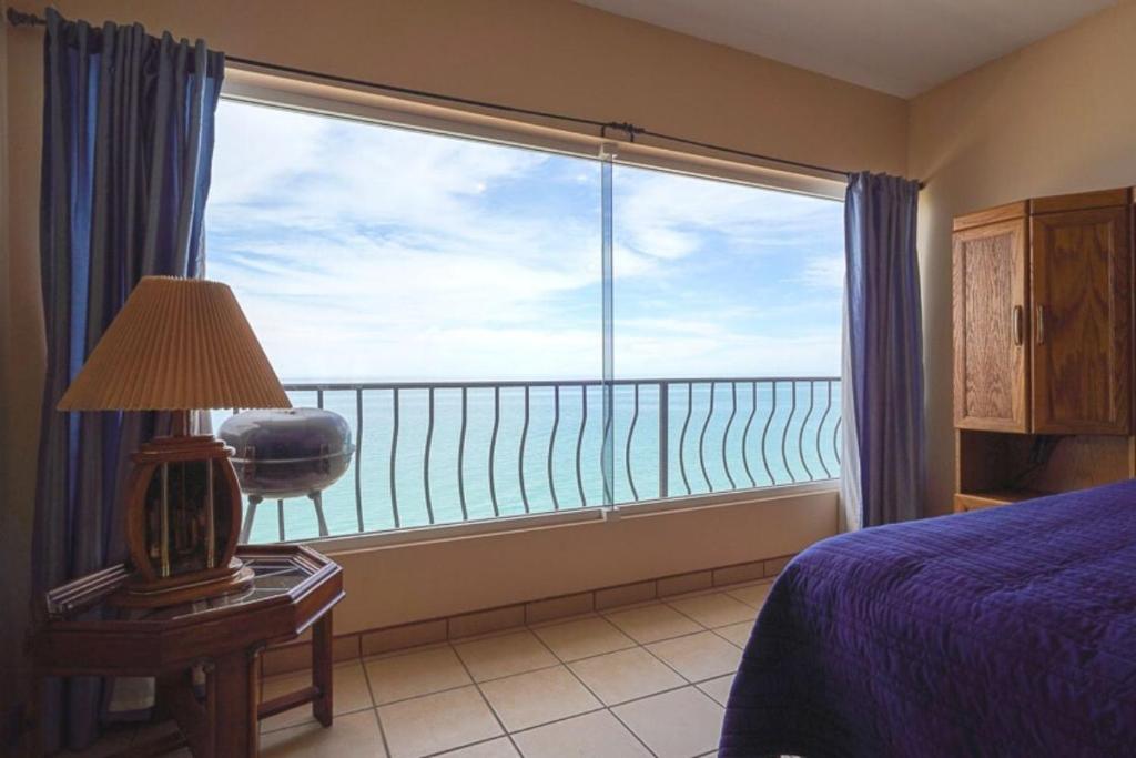 Villas de Las Palmas San Felipe Beachfront rental with spectacular views - Luis condo 2 - 3