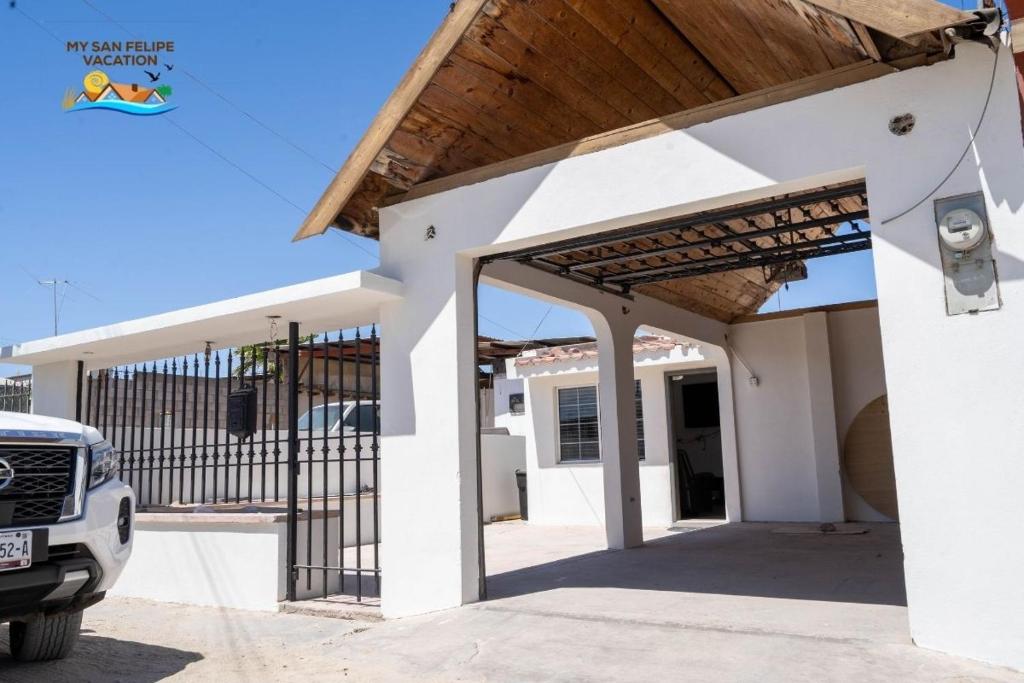 Beautiful San Felipe in town home - 3