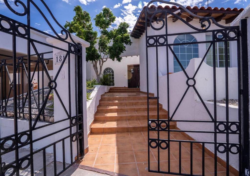 Rick`s Place - San Felipe Vacation Rental with Private Pool - 2