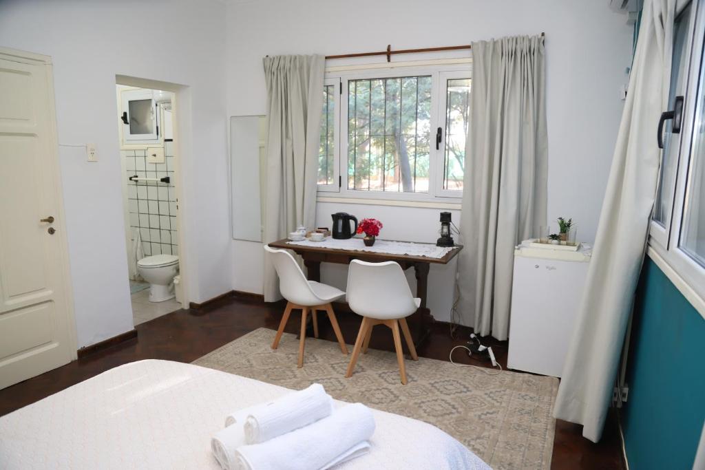 Escapada Exclusiva en Finca con Viñedos y Olivares Relájate en la Naturaleza con Confort y Encanto - 4