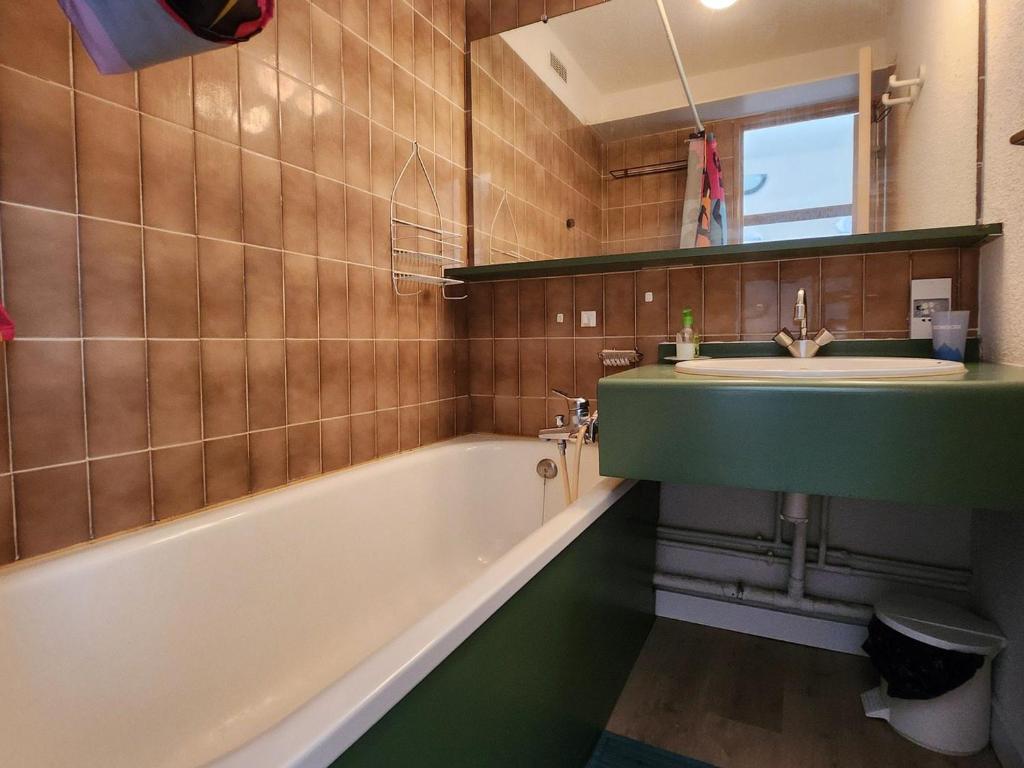 Avoriaz - Appartement 4 pers avec TV et WiFi - FR-1-633-90 - 3