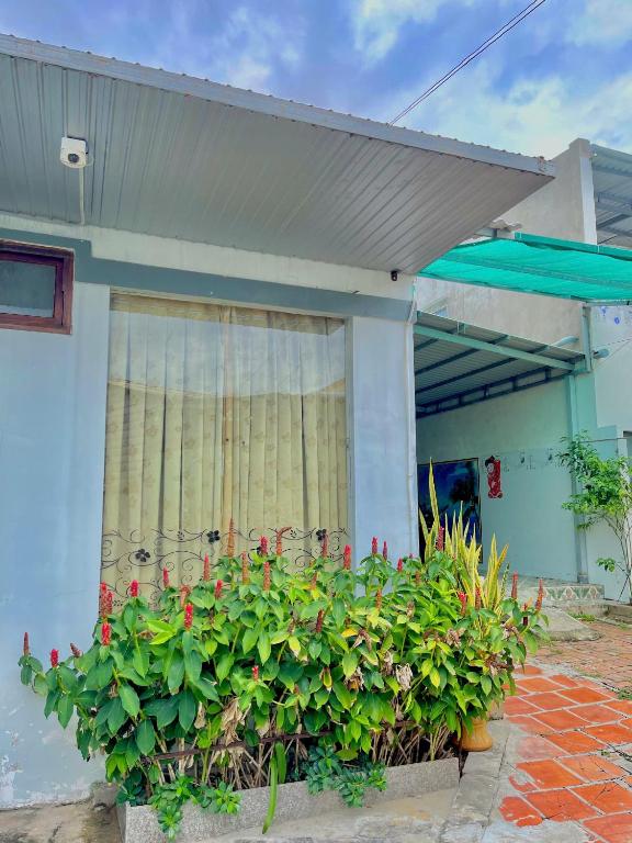 Nhà nghỉ Vân Hùng