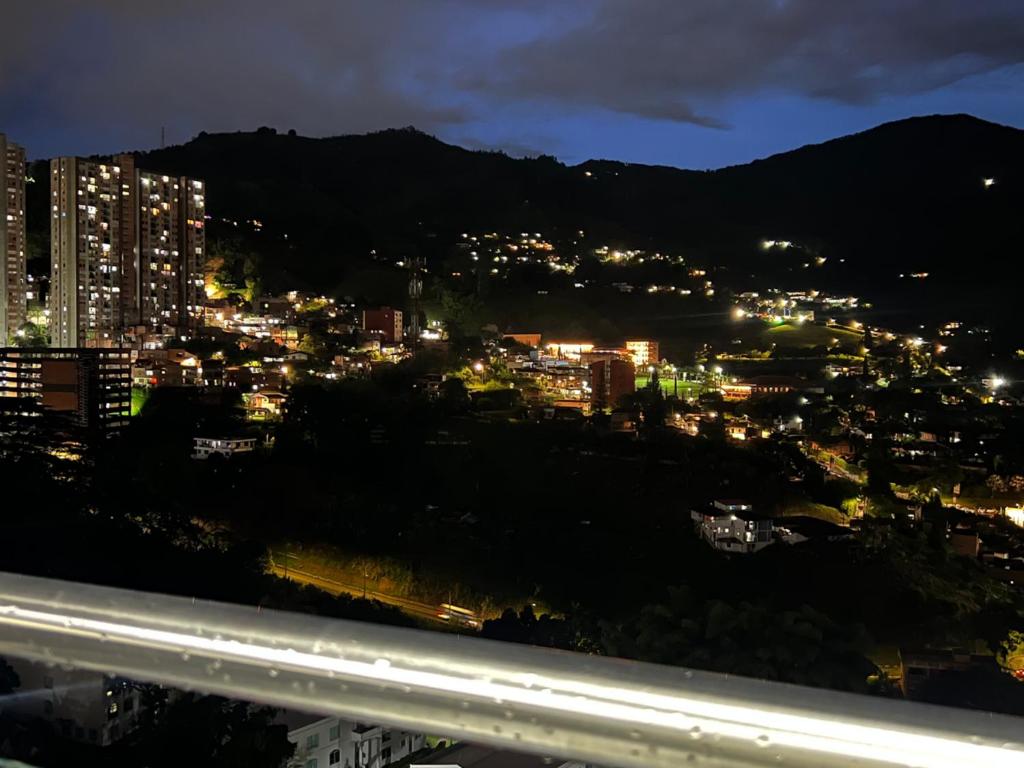 Apartamento Familiar en Sabaneta cerca al parque - 5