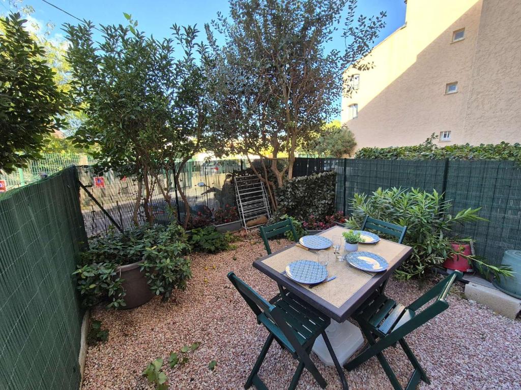 Studio rez de jardin,climatisation, proche de la mer, parking.. - 2