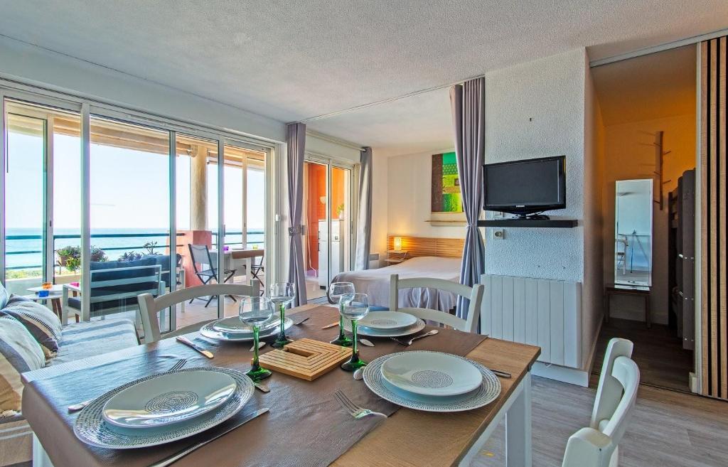 Terramer – Séjour face à la mer, Wifi, plage, piscine et commerces à pied - Corniche - 4