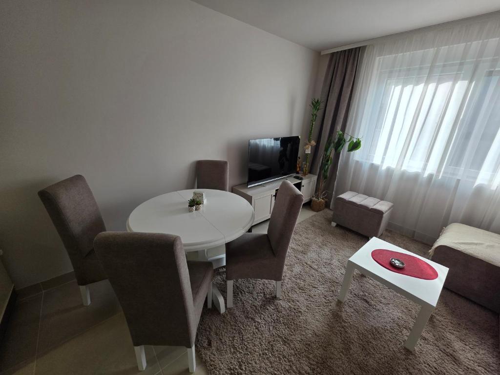 Apartman Bibi centar - 5