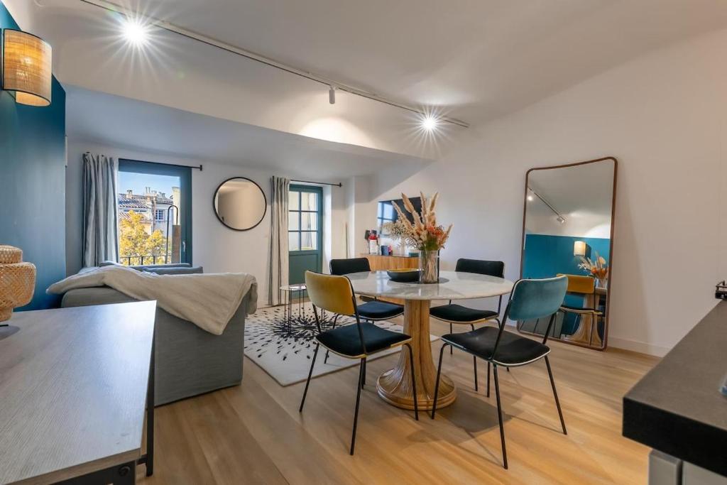 2 rooms apartment in the city center - 3