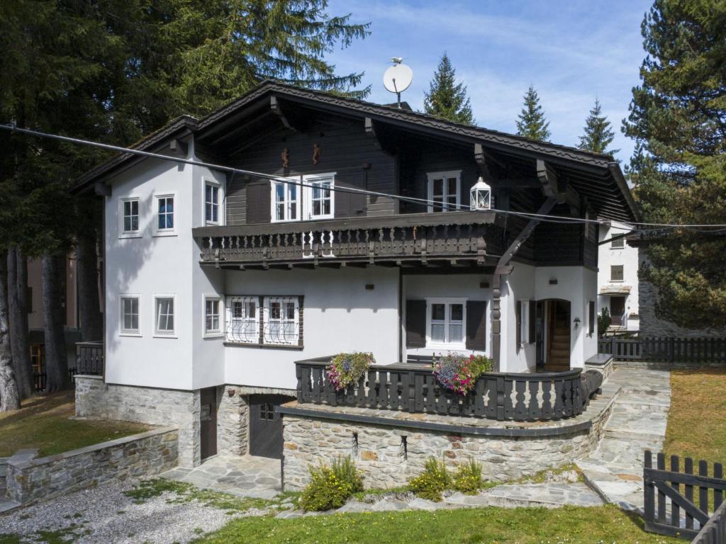 Chalet Chalet Franca by Interhome - 1