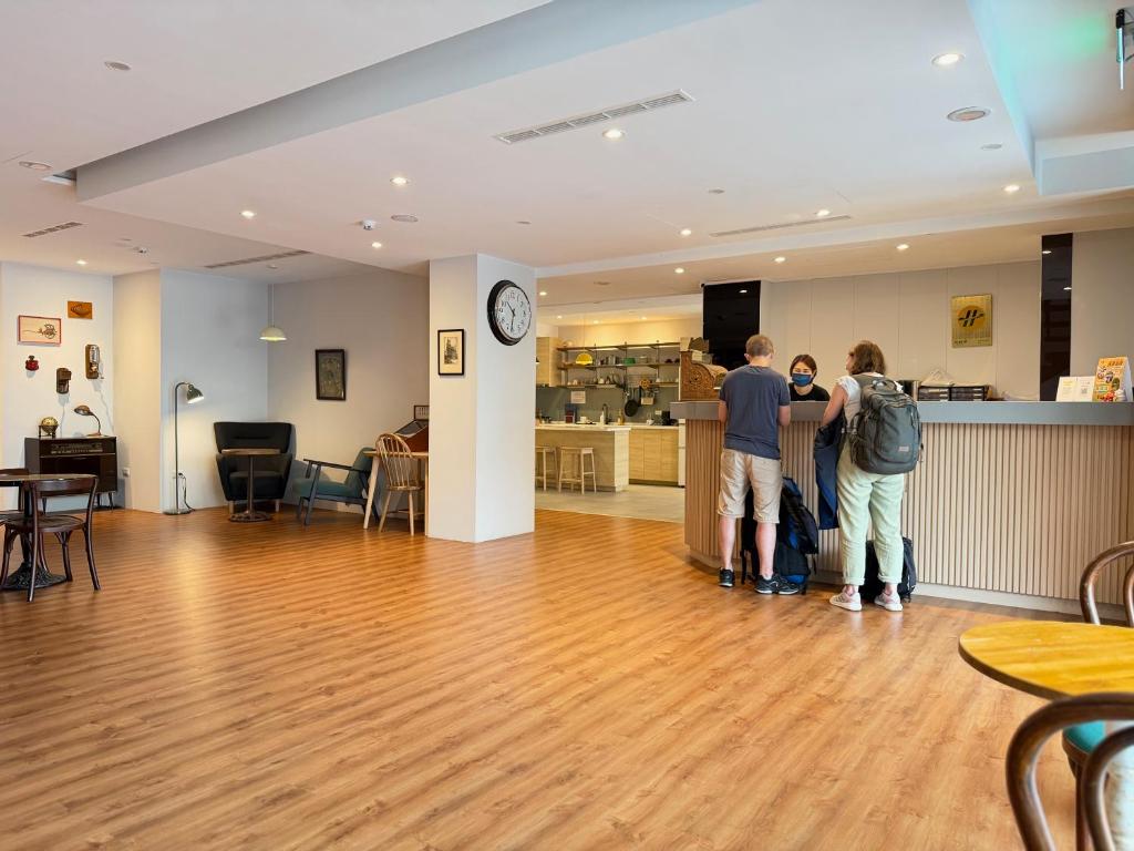 Yoshi Hotel Xinmei Street is one of the budget-friendly Tainan hotels