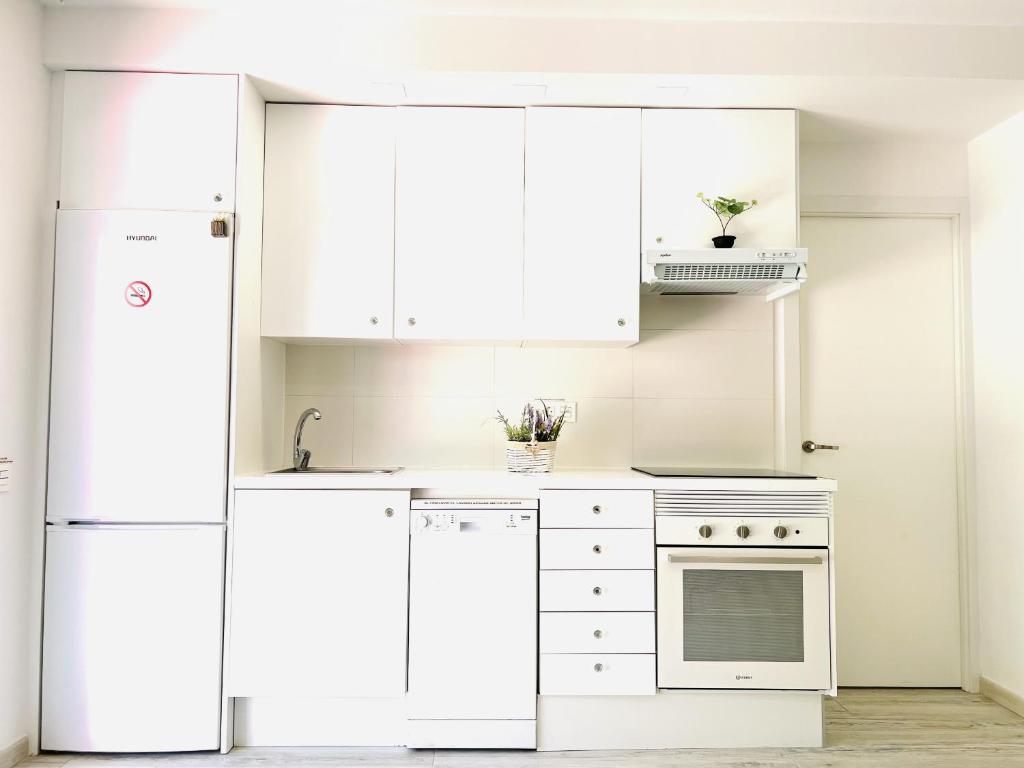 WELCS APARTAMENTO 290 PDA con piscina y vistas - 4
