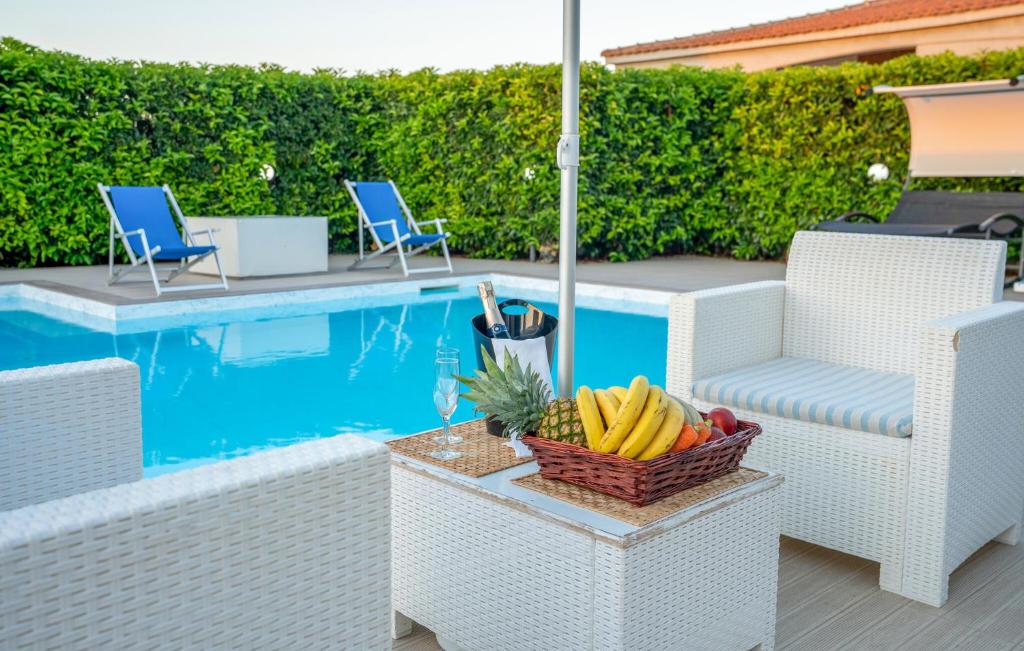 Gorgeous Home In Santa Maria Del Focall - 2