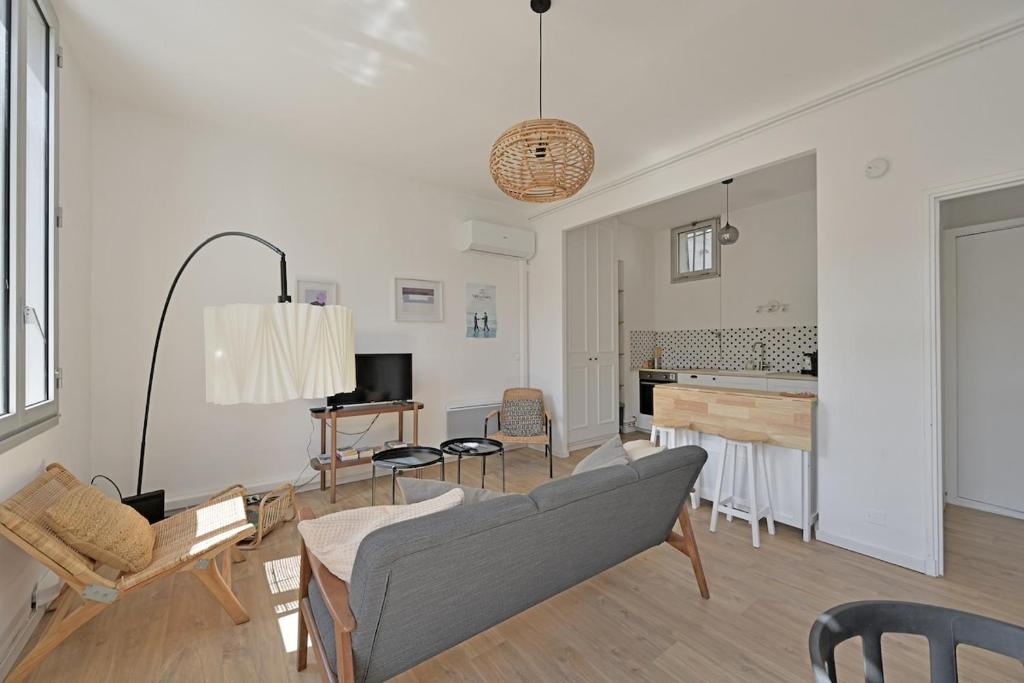 JADE - Clim - Proche Halles - 2 chambres - 3