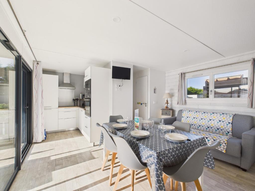 Chalet pour 6, domaine avec piscine - 1