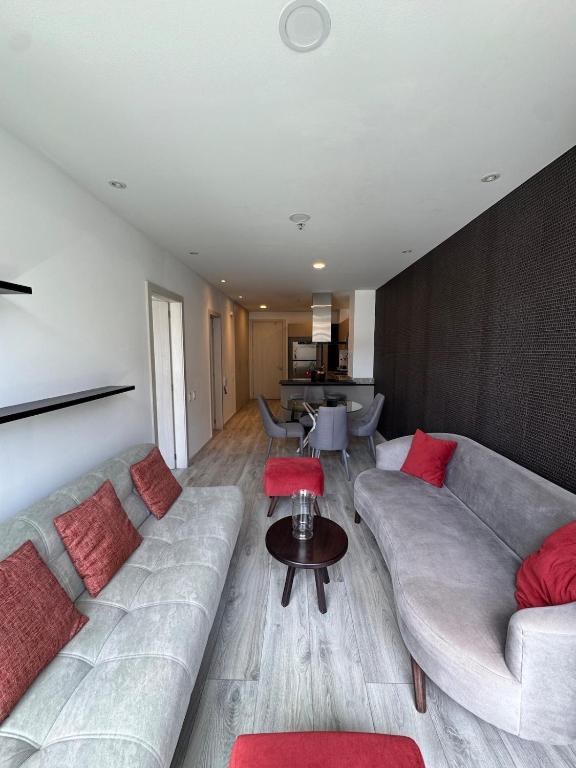 Beautiful Suite - 2