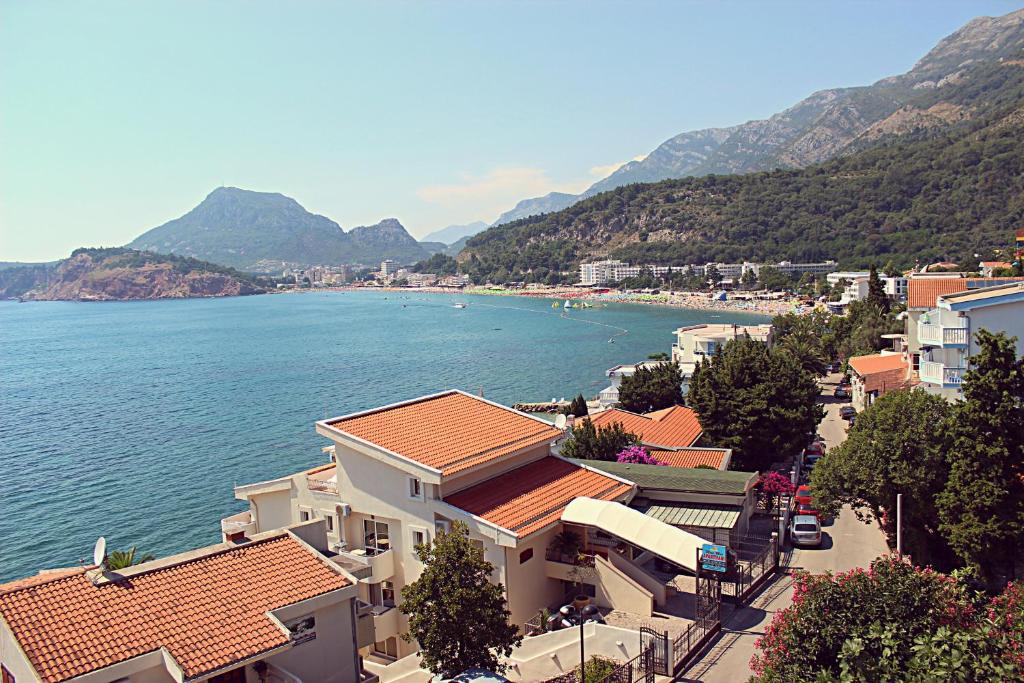 Hotel Velkom photo