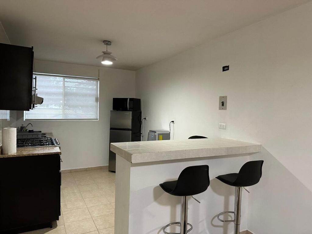 Cómoda Casa en Apodaca Fracc Privado WiFi 6PPL a 10 min del Aeropuerto - 5