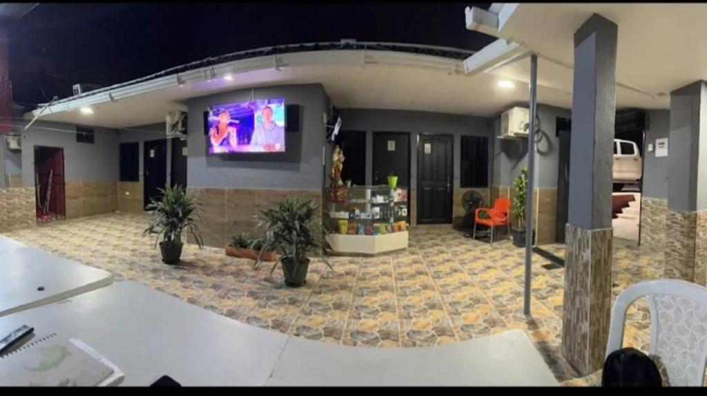 Hotel los almendros Malambo - 3