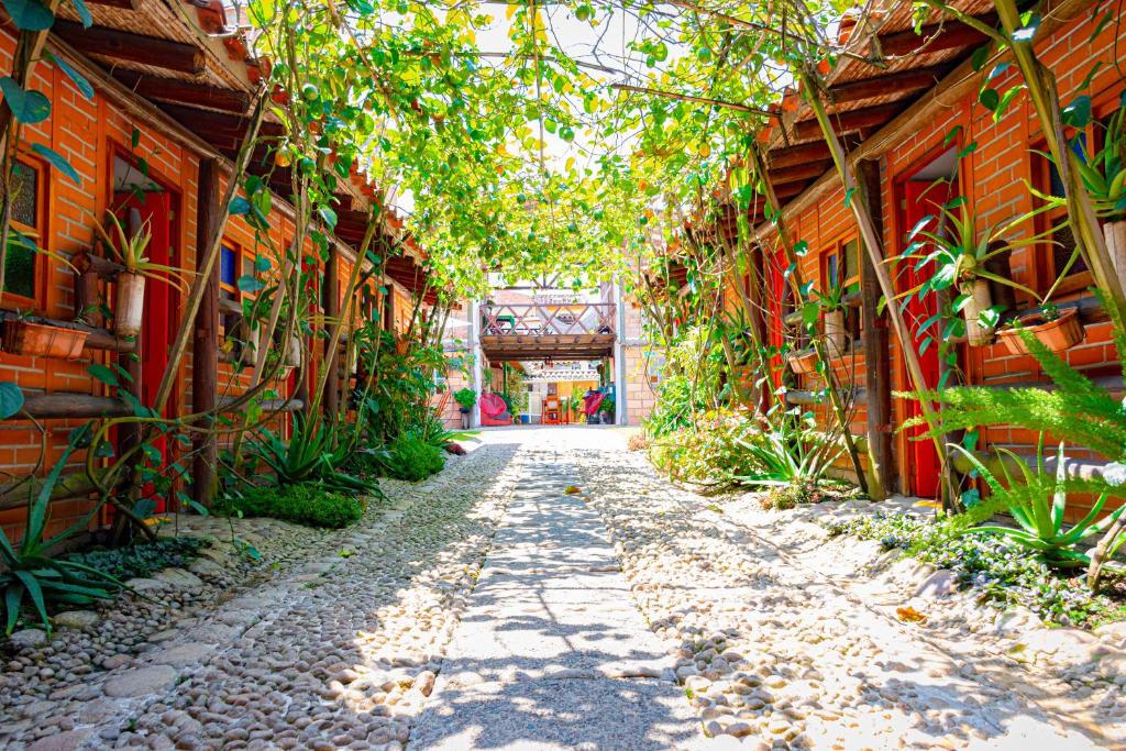 Hotel Kantarrana Urbana Jardin - 3