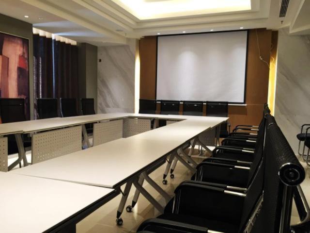 Jinjiang Inn Anyang Linzhou Hongqiqu Street Municipal Government Branch photo