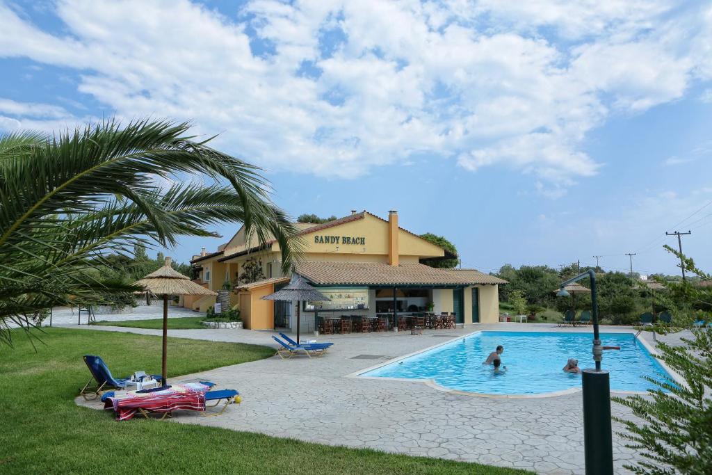 Sandy Beach Villas and Apartments photo