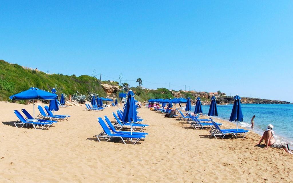 Sandy Beach Villas and Apartments photo