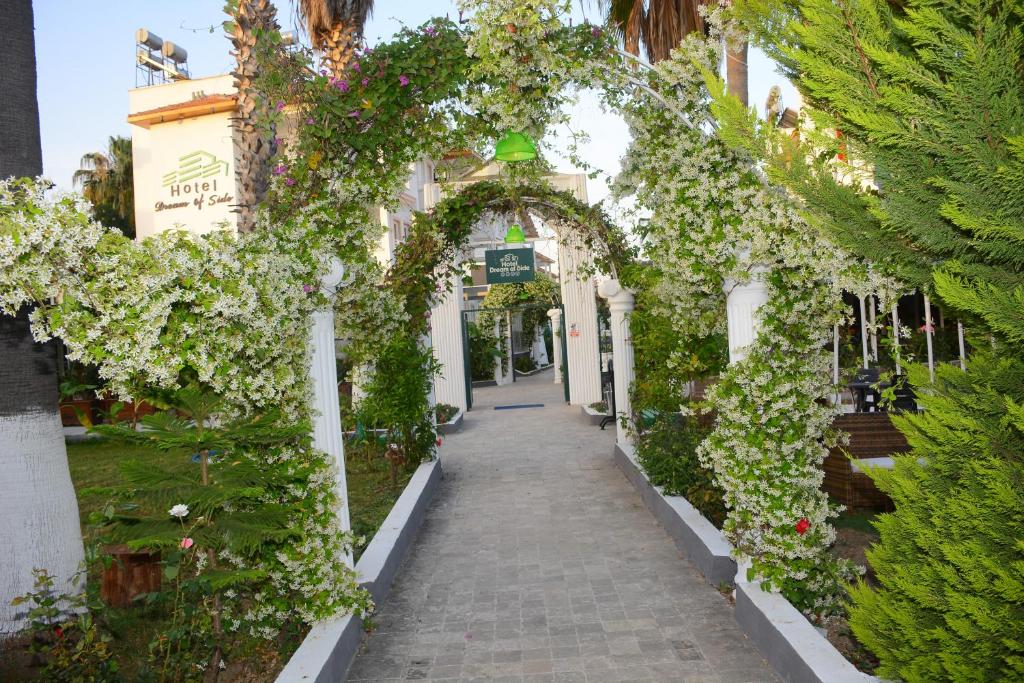 Hotel Dream Of Side — Hotel building in Side