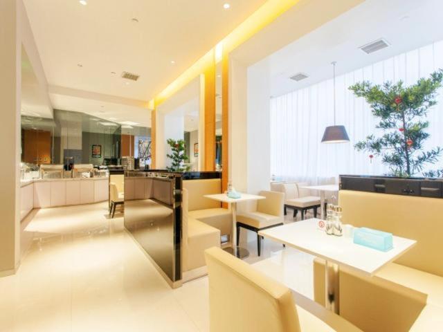 진지앙 인 안양 레일웨이 스테이션