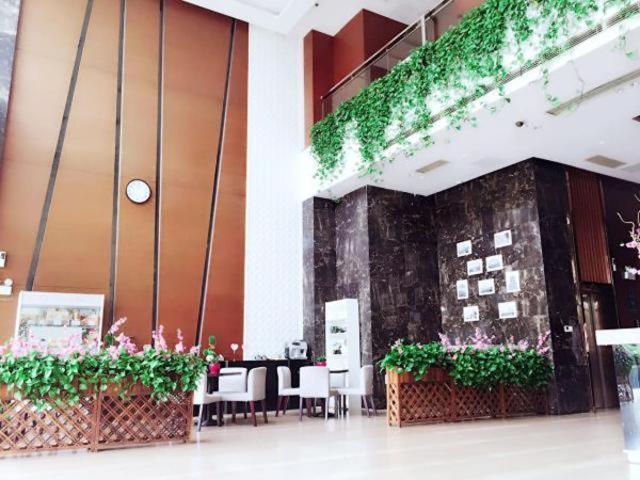 Metropolo Hotel Wuhan Jingkai Wanda Sports Center Metro Station photo