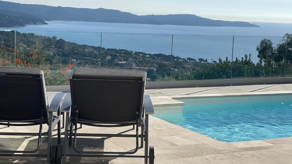 Villa CACHARELLE - Splendide vue Mer - Piscine privée - 2