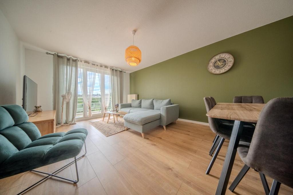Bord du Canal 134 Logement Terrasse Mulhouse - 1