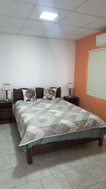 Downtown apartment 2 blocks - 3