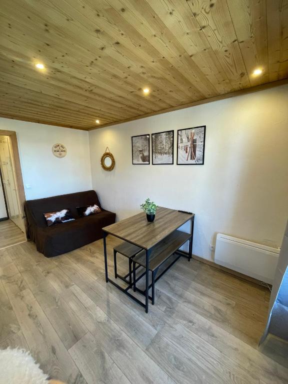 Risoul 1850 studio Résidence LesFlorins2 pour 4 pers avec accès direct sur les pistes - 4