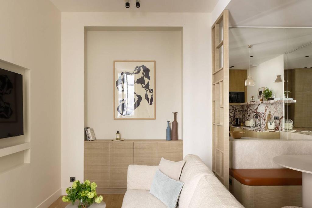 Luxurious Residence Saint Honore by onefinestay - 4
