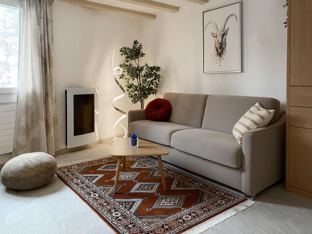 Apartment Residenza Chesa Margun 45-2 by Interhome - 2